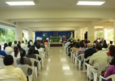 LA FIESTA DE LA INMACULADA CONCEPCIÓN EXPRESA LA GRANDEZA DEL AMOR DE DIOS