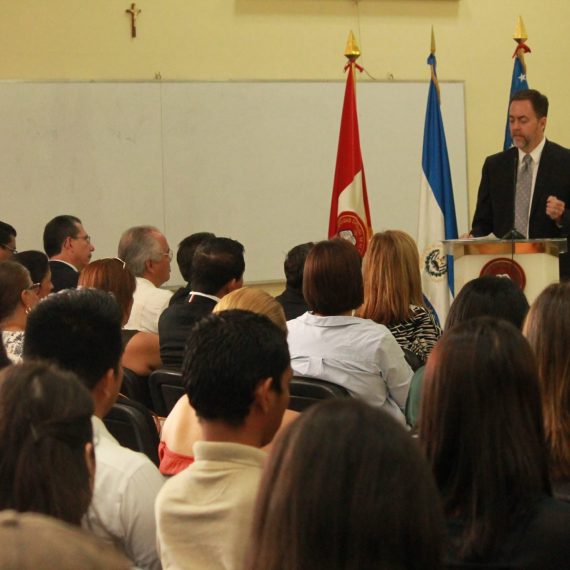 LANZAMIENTO DEL CENTRO DE ORIENTACIÓN DE CARRERA