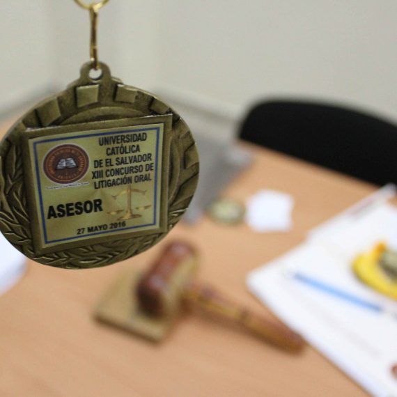 XIII CONCURSO INTRAUNIVERSITARIO DE LITIGACIÓN ORAL