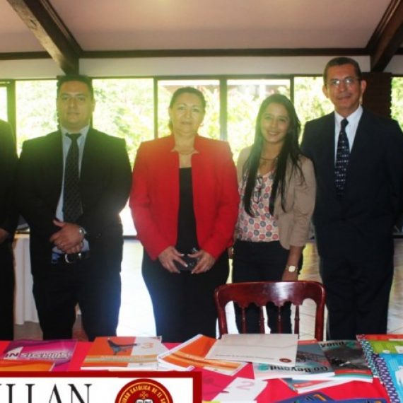 ALIANZA UNICAES – MACMILLAN