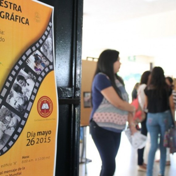 ESTUDIANTES DE COMUNICACIONES REALIZAN MUESTRA FOTOGRÁFICA