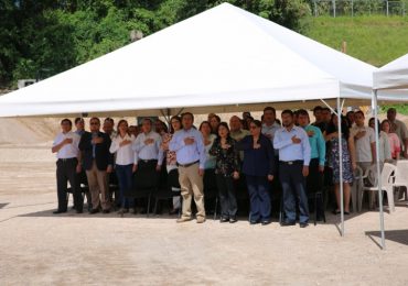 ACTO DE COLOCACIÓN DE LA PRIMERA PIEDRA DE NUEVOS EDIFICIOS EN LA UNIVERSIDAD CATÓLICA DE EL SALVADOR