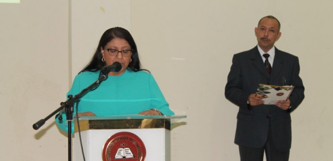 IV CONGRESO MÉDICO DE LA UNICAES: UNA MIRADA PRÁCTICA A LA MEDICINA