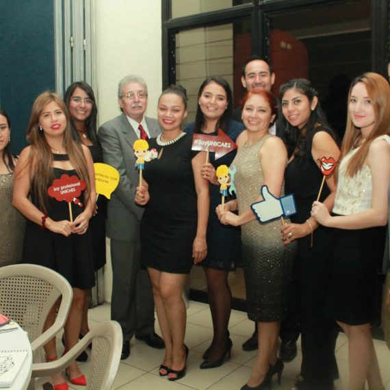 SEMANA DE INGENIERÍA Y ARQUITECTURA 2016 «FORTALECIENDO LA RELACIÓN UNIVERSIDAD-INDUSTRIA»