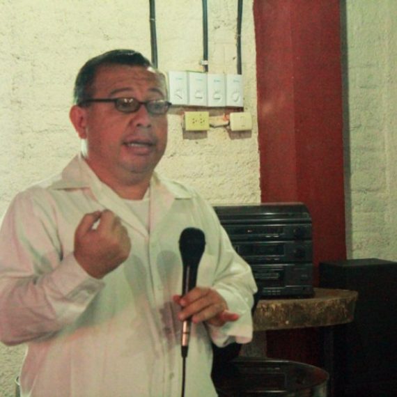 LA UNICAES APOYA ACTIVIDADES DE EMPRENDIMIENTO JUVENIL