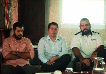 LA UNICAES APOYA ACTIVIDADES DE EMPRENDIMIENTO JUVENIL