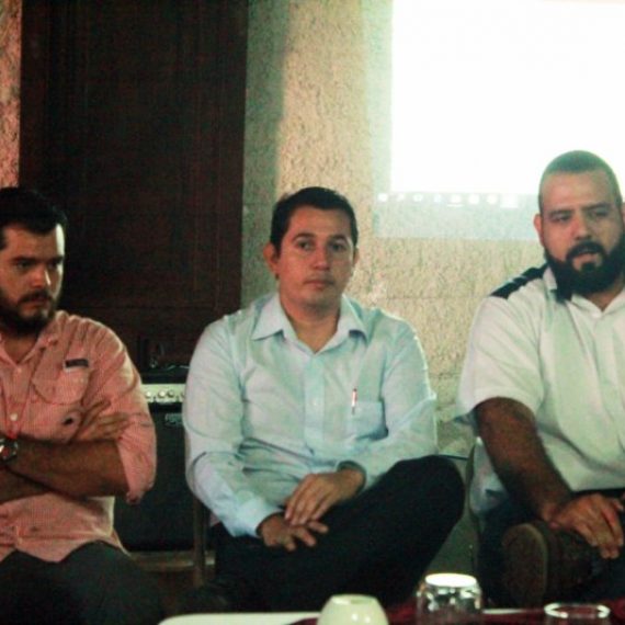 LA UNICAES APOYA ACTIVIDADES DE EMPRENDIMIENTO JUVENIL