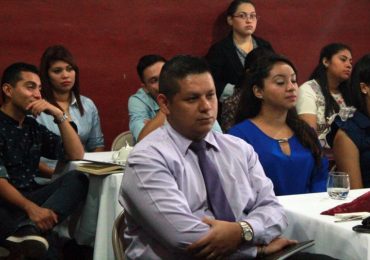 LA UNICAES APOYA ACTIVIDADES DE EMPRENDIMIENTO JUVENIL