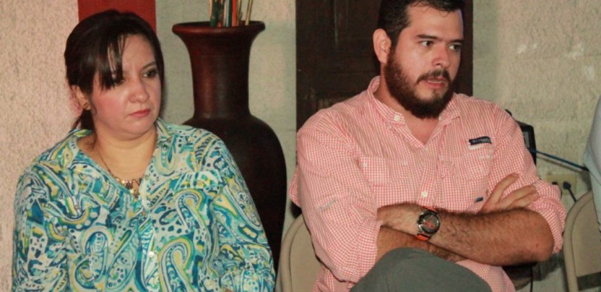 LA UNICAES APOYA ACTIVIDADES DE EMPRENDIMIENTO JUVENIL