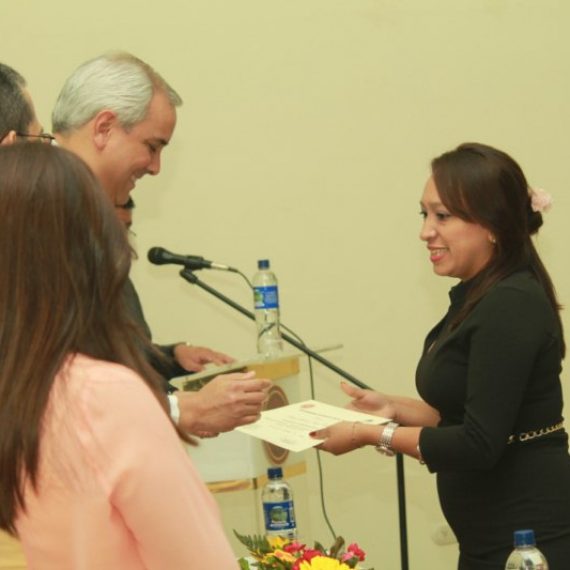 UNICAES FORMA A PROFESIONALES DE LA SALUD EN BIOÉTICA