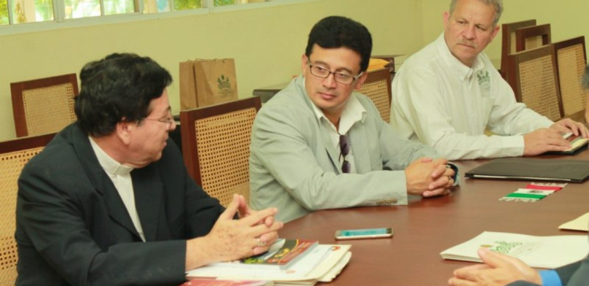 CONVENIO DE COOPERACIÓN ENTRE UNICAES Y UNIVERSIDAD INTERCULTURAL DE MÉXICO