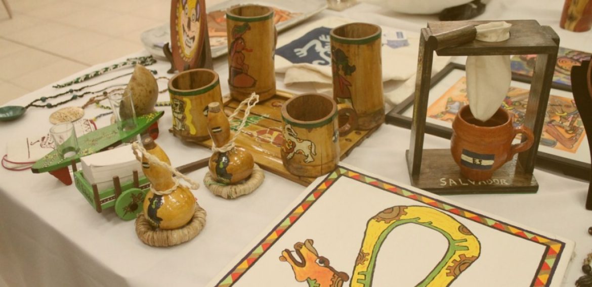 DINAMIZAN DESARROLLO ECONÓMICO ARTESANAL