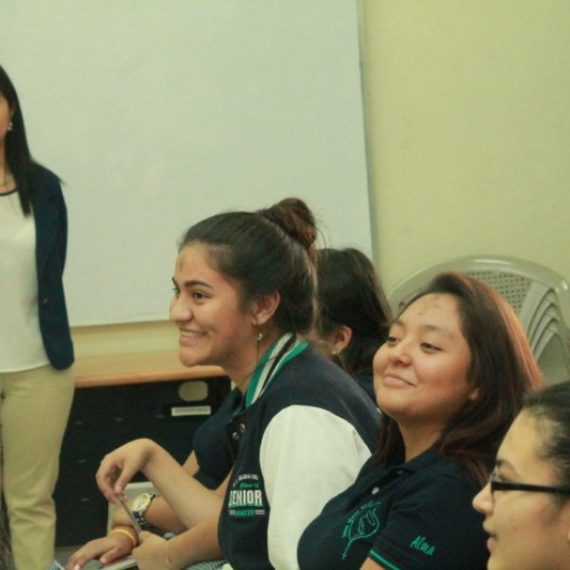 RECTOR DEL CENTRO UNIVERSITARIO INCARNATE WORD VISITA UNICAES