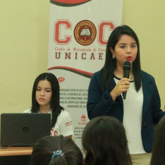 RECTOR DEL CENTRO UNIVERSITARIO INCARNATE WORD VISITA UNICAES