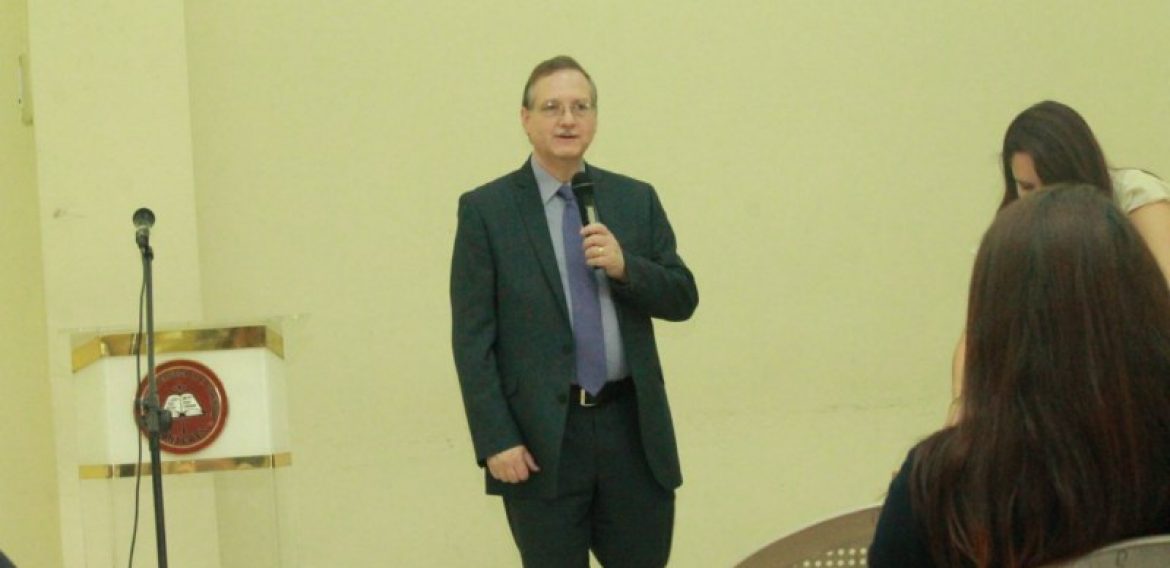 RECTOR DEL CENTRO UNIVERSITARIO INCARNATE WORD VISITA UNICAES