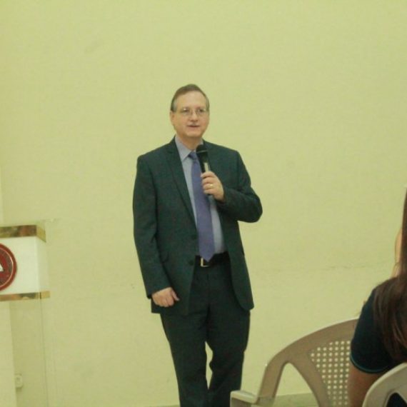 RECTOR DEL CENTRO UNIVERSITARIO INCARNATE WORD VISITA UNICAES