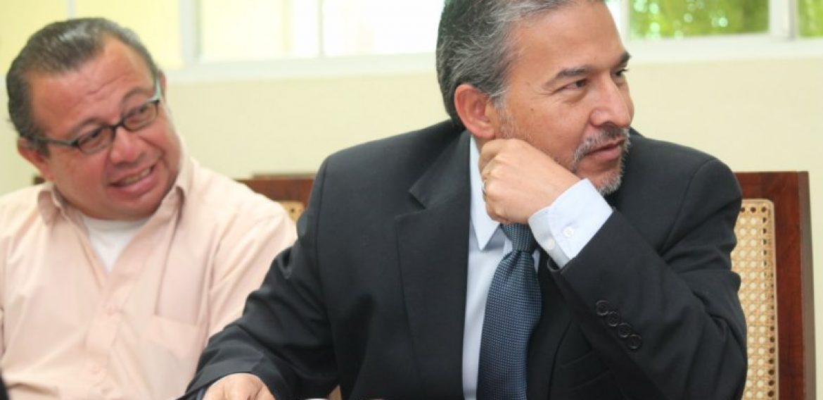 UNICAES Y USAID CELEBRAN EL INICIO DE DOS PROYECTOS DE INVESTIGACIÓN
