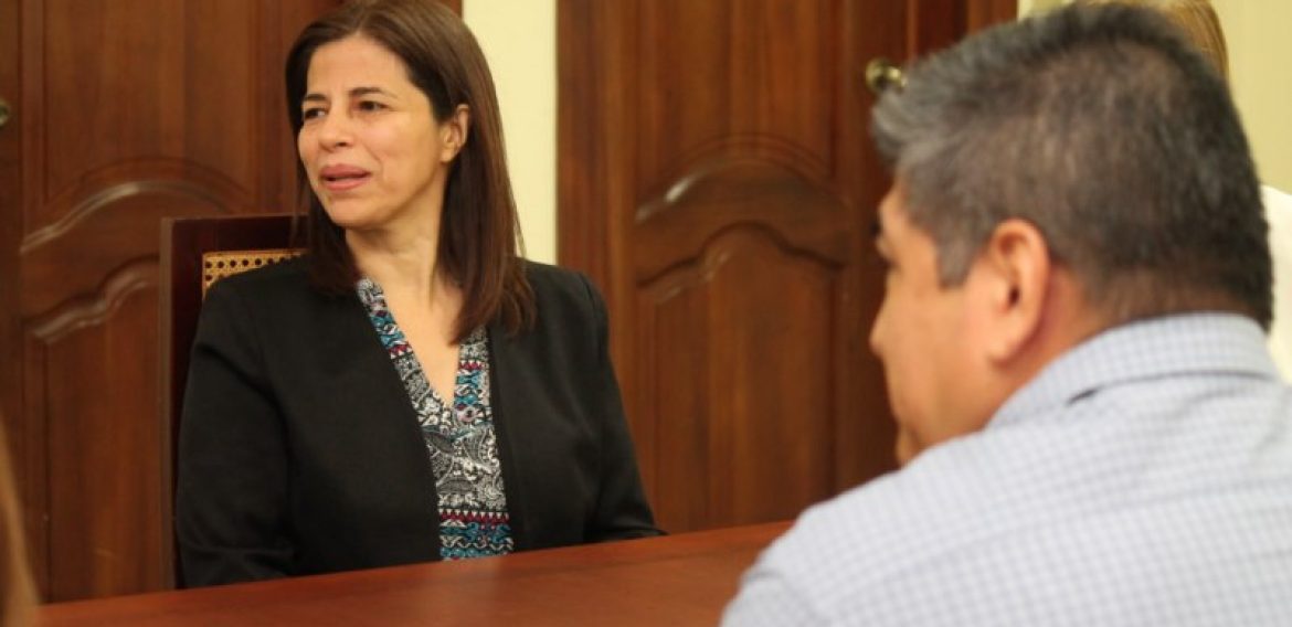 UNICAES Y USAID CELEBRAN EL INICIO DE DOS PROYECTOS DE INVESTIGACIÓN