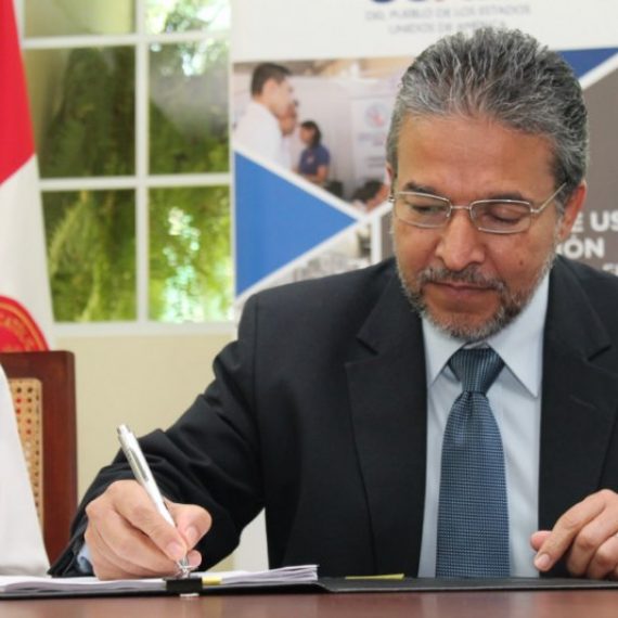 UNICAES Y USAID CELEBRAN EL INICIO DE DOS PROYECTOS DE INVESTIGACIÓN