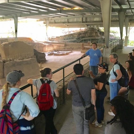 VISITA DE ARKANSAS UNIVERSITY A UNICAES: UNA EXPERIENCIA INTERCULTURAL