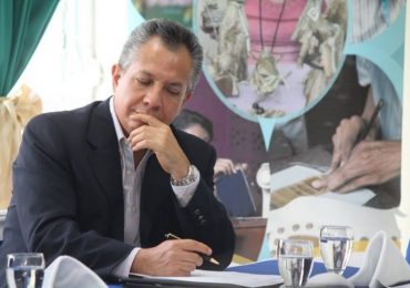 VISITA DE LA EMBAJADORA DE ESTADOS UNIDOS A UNICAES, ILOBASCO