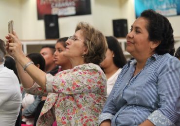 UNICAES RECIBE A MINISTRO DE TURISMO EN LA SEDE REGIONAL DE ILOBASCO
