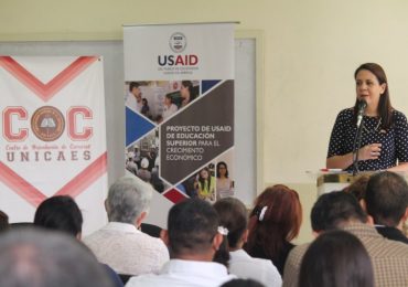 UNICAES CELEBRA CONVENIO DE COOPERACIÓN CON SECTOR PRODUCTIVO DEL PAÍS