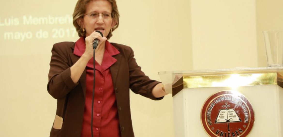FACULTAD DE CIENCIAS EMPRESARIALES Y CIENCIAS DE LA SALUD CELEBRAN POR 35 AÑOS DE UNICAES