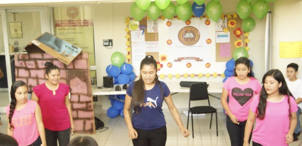 UNICAES ILOBASCO CELEBRA SEMANA CULTURAL EN HONOR AL 35 ANIVERSARIO