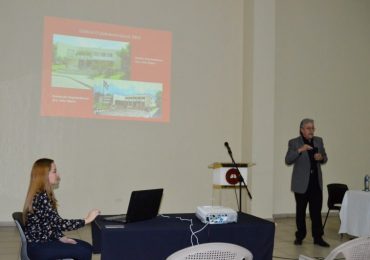 FACULTAD DE INGENIERÍA Y ARQUITECTURA APORTA A SEMANA CULTURAL POR 35 AÑOS