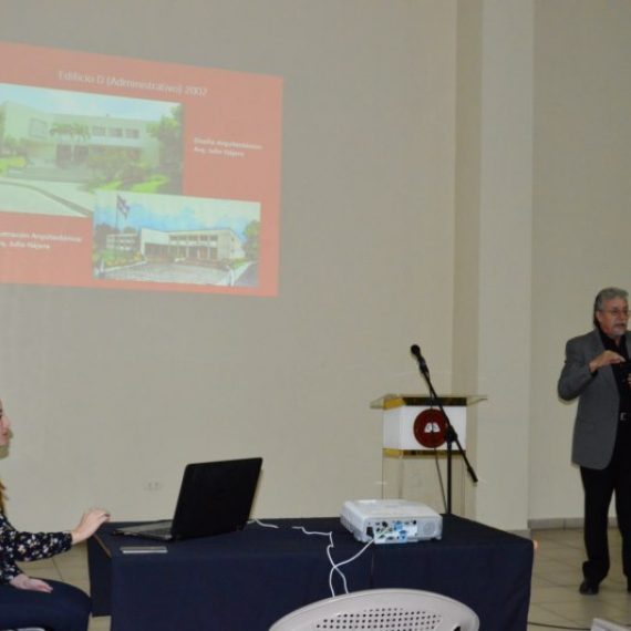 FACULTAD DE INGENIERÍA Y ARQUITECTURA APORTA A SEMANA CULTURAL POR 35 AÑOS