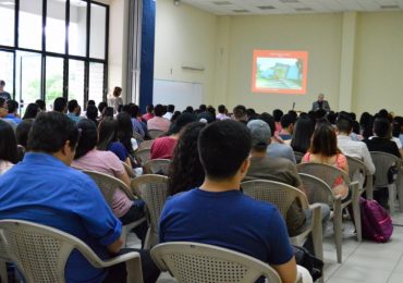 FACULTAD DE INGENIERÍA Y ARQUITECTURA APORTA A SEMANA CULTURAL POR 35 AÑOS
