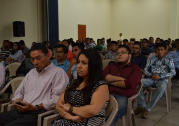 FACULTAD DE INGENIERÍA Y ARQUITECTURA APORTA A SEMANA CULTURAL POR 35 AÑOS