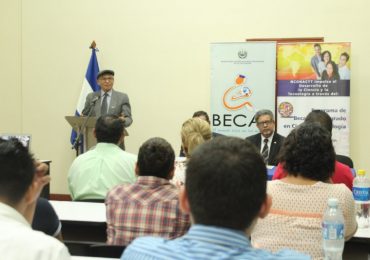 Expobecas: oportunidades de becas de post-grado en el extranjero