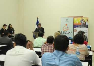 Expobecas: oportunidades de becas de post-grado en el extranjero