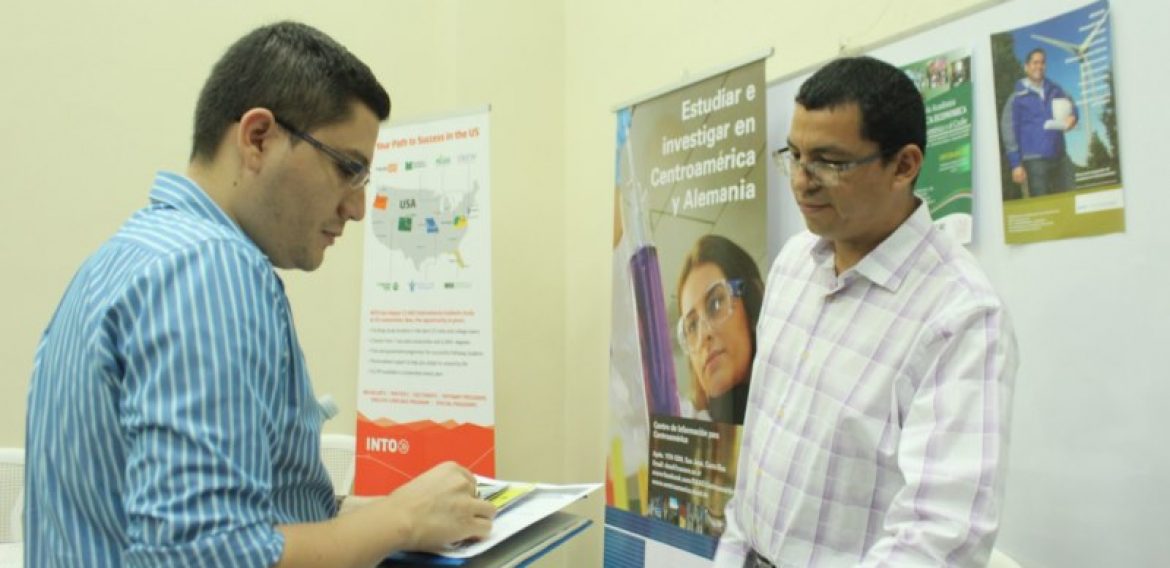 Expobecas: oportunidades de becas de post-grado en el extranjero