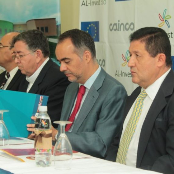 Firma del convenio para el proyecto  Articulación Comercial del sector artesanal en el Trifinio Centroamericano