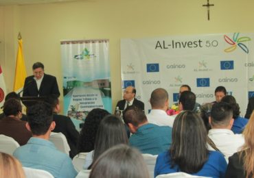 Firma del convenio para el proyecto  Articulación Comercial del sector artesanal en el Trifinio Centroamericano