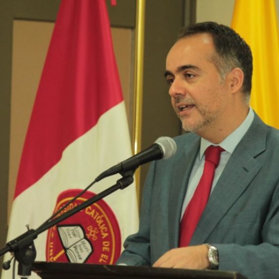 Firma del convenio para el proyecto  Articulación Comercial del sector artesanal en el Trifinio Centroamericano