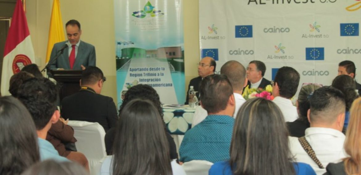 Firma del convenio para el proyecto  Articulación Comercial del sector artesanal en el Trifinio Centroamericano