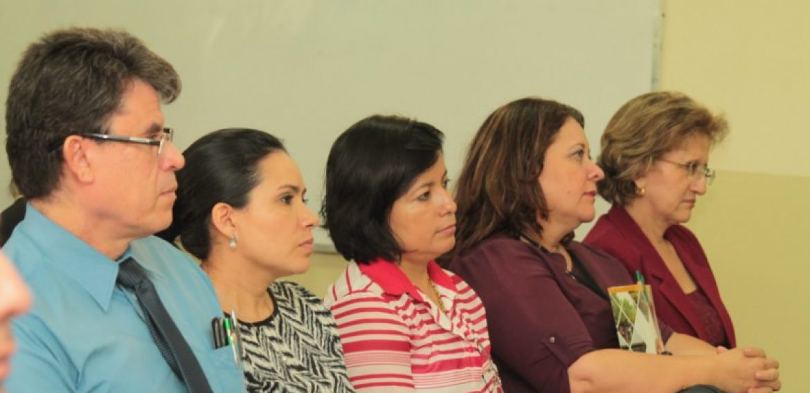 Firma del convenio para el proyecto  Articulación Comercial del sector artesanal en el Trifinio Centroamericano