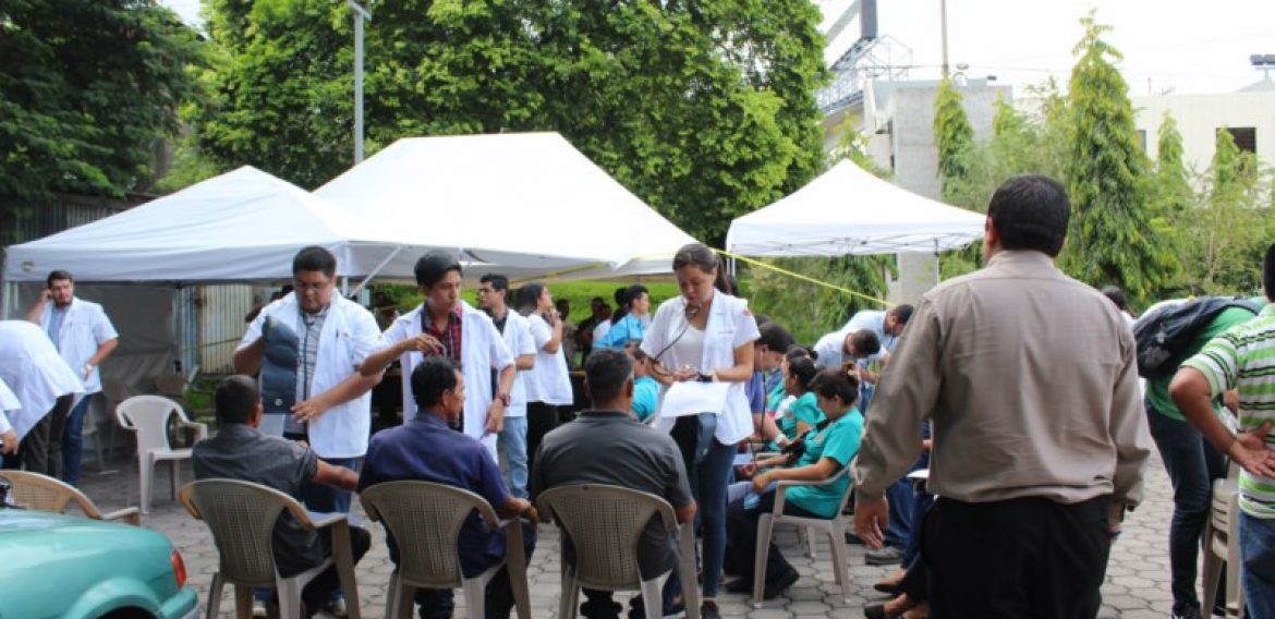 FACULTAD DE CIENCIAS EMPRESARIALES Y CIENCIAS DE LA SALUD CELEBRAN POR 35 AÑOS DE UNICAES