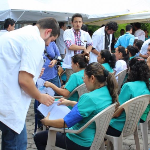 FACULTAD DE CIENCIAS EMPRESARIALES Y CIENCIAS DE LA SALUD CELEBRAN POR 35 AÑOS DE UNICAES