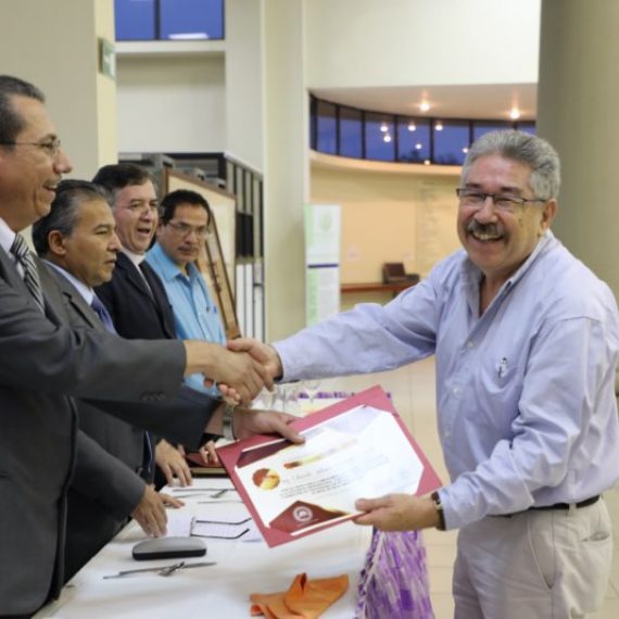 UNICAES CELEBRA 35 AÑOS DE SU FUNDACIÓN