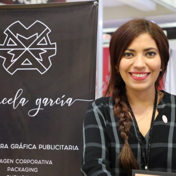 ESTUDIANTES DE DISEÑO GRÁFICO DE UNICAES MARCAN TENDENCIA EN PACKAGING 2017