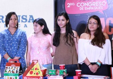 ESTUDIANTES DE DISEÑO GRÁFICO DE UNICAES MARCAN TENDENCIA EN PACKAGING 2017