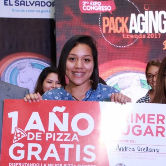 ESTUDIANTES DE DISEÑO GRÁFICO DE UNICAES MARCAN TENDENCIA EN PACKAGING 2017