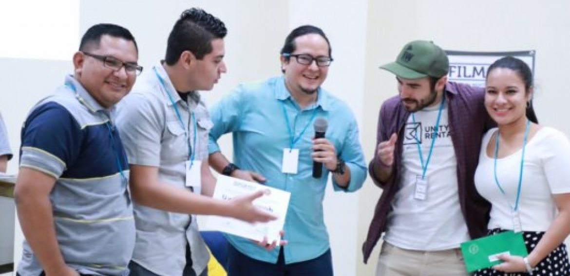 FILM FEST, UNA HISTORIA UNIVERSITARIA RESUMIDA EN PELÍCULA