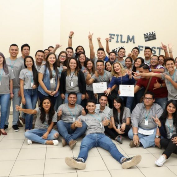 FILM FEST, UNA HISTORIA UNIVERSITARIA RESUMIDA EN PELÍCULA
