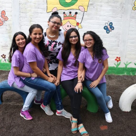 “Renovando mi Kinder”, una iniciativa social de estudiantes de Educación Inicial y Parvularia